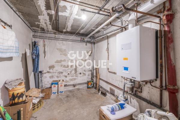 MAISON À VENDRE DE 8 PIÈCES DE 120,00 M²