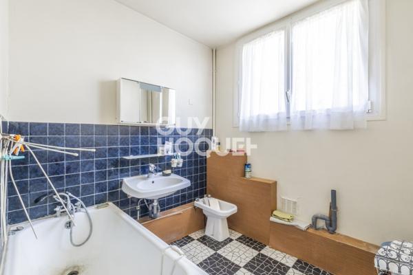 MAISON À VENDRE DE 8 PIÈCES DE 120,00 M²