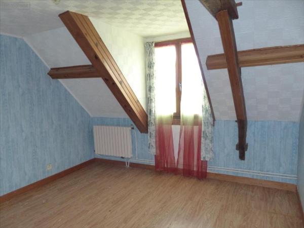 Maison à vendre à Contest en Mayenne (53100), ref : 075/FC102