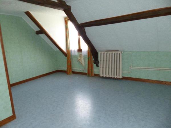 Maison à vendre à Contest en Mayenne (53100), ref : 075/FC102