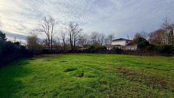 Terrain Viabilisé à Vendre à Martignas sur Jalle - Opportunité Rare !