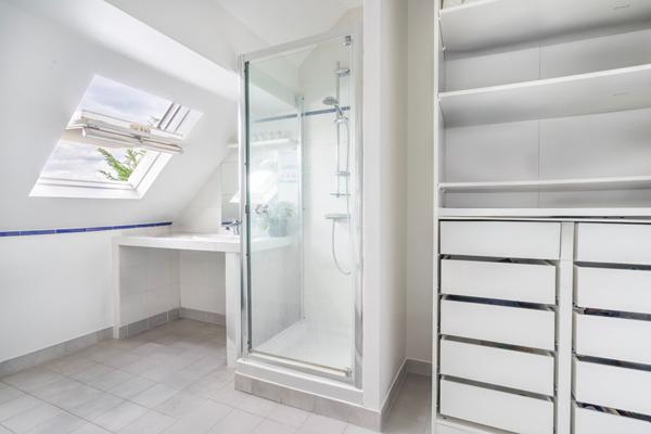 Demeure familiale aux volumes exceptionnels