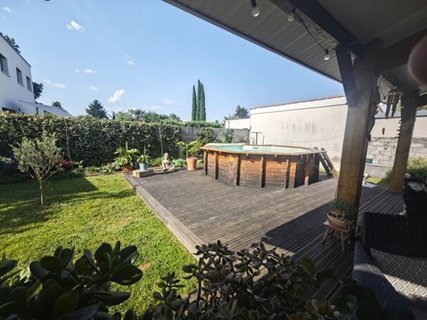 Maison Maison Begles 5 pièce(s) 115 m2 115 m²