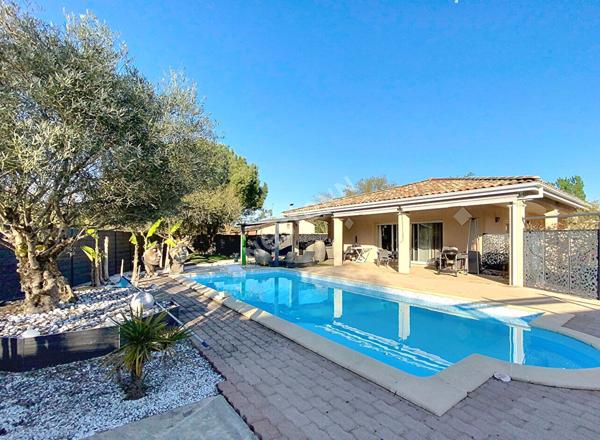 Agréable maison 5 pièces de 120 m² dans un village à 15 min de Montauban