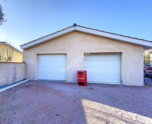 Agréable maison 5 pièces de 120 m² dans un village à 15 min de Montauban