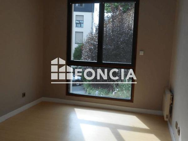 Location Appartement 2 pièces 52.5 m² - 21 RUE W ROUSSEAU Limoges 87000