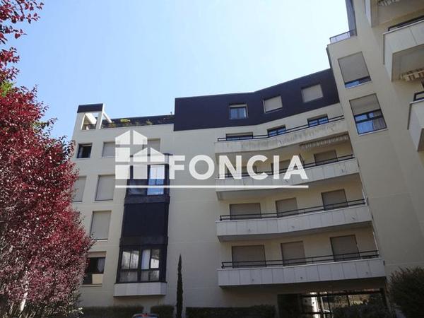 Location Appartement 2 pièces 52.5 m² - 21 RUE W ROUSSEAU Limoges 87000