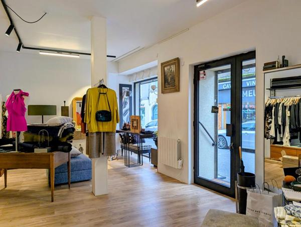 Immeuble Cazères avec local commercial et T3 en duplex