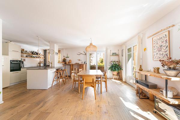 Appartement familial avec balcon végétalisé – Endoume 7ème