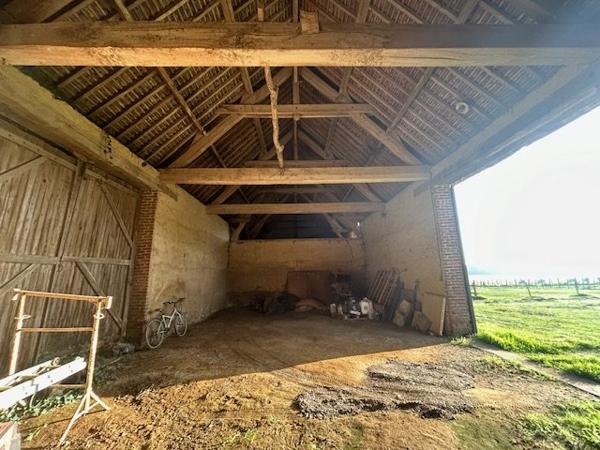 Corps de ferme à LA FERTE BERNARD (72400)