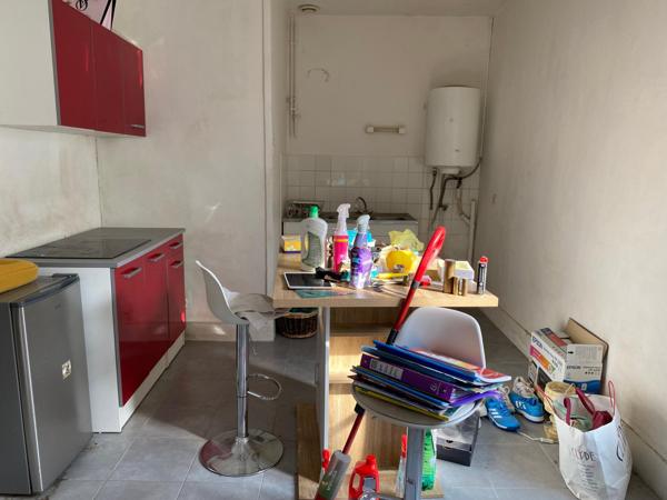 Spécial investisseur, bel immeuble de rapport à rénover