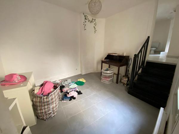 Spécial investisseur, bel immeuble de rapport à rénover