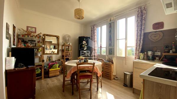 A VENDRE - CERET- APPARTEMENT 2 CHAMBRES -CADRE D'EXCEPTION