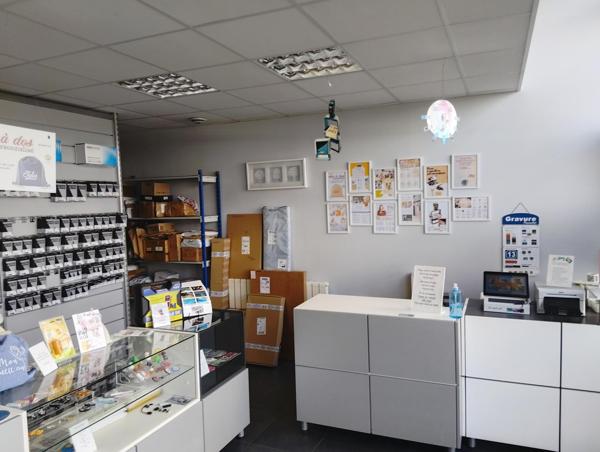 Fonds De Commerce à LOUVIGNY, 14111 - 3 pièces 81m²