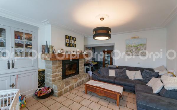 Maison à vendre    6 pièces •  Saint-Pierre-de-Fursac