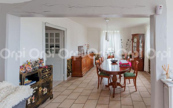 Maison à vendre    6 pièces •  Saint-Pierre-de-Fursac