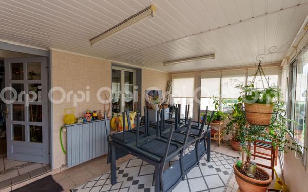 Maison à vendre    6 pièces •  Saint-Pierre-de-Fursac