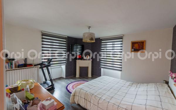 Maison à vendre    6 pièces •  Saint-Pierre-de-Fursac