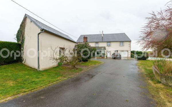 Maison à vendre    6 pièces •  Saint-Pierre-de-Fursac