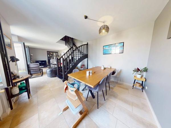 Charmante Maison de 132 m2 à St Savine