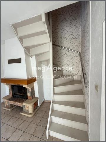 Maison à BOULOGNE-SUR-MER, 62200 - 3 pièces 90m²