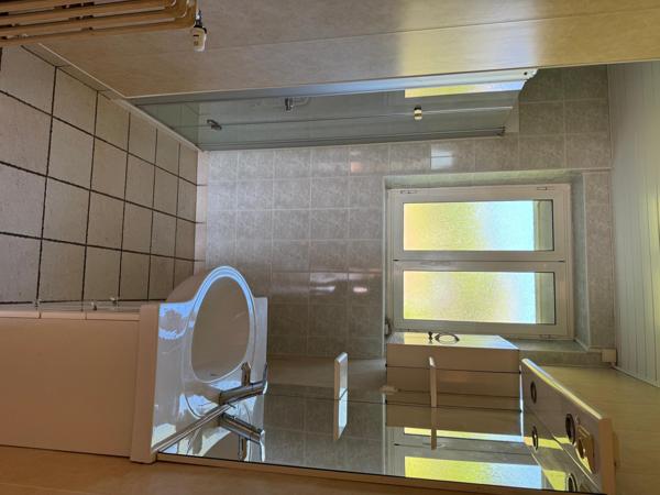 Bien agencée , 3 chambres voire 5 au besoin !