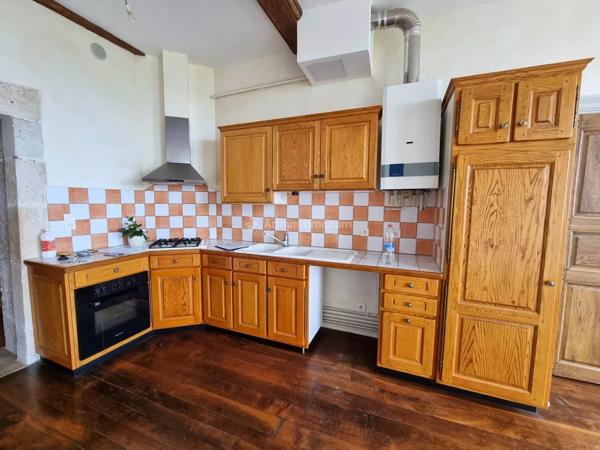 Location Appartement 4 pièces 95 m2 à Bourmont