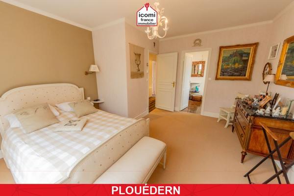 A VENDRE - MAISON T8/9 290M² - 5 CHAMBRES - SOUS-SOL INTEGRAL - NOMBREUSES POSSIBILITES SUR TERRAIN DE 3500M²