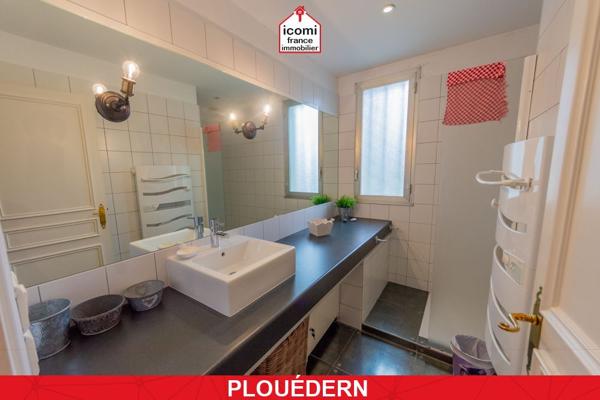 A VENDRE - MAISON T8/9 290M² - 5 CHAMBRES - SOUS-SOL INTEGRAL - NOMBREUSES POSSIBILITES SUR TERRAIN DE 3500M²