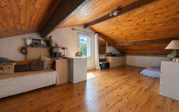 Maison à vendre    5 pièces • 158 m2 Montreuil