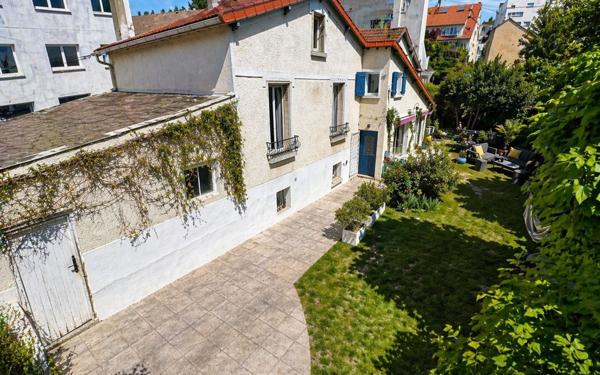 Maison à vendre    5 pièces • 158 m2 Montreuil