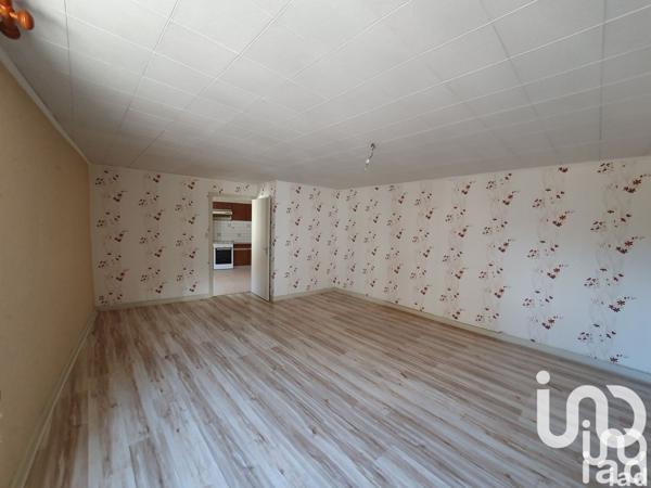 Maison de ville 4 pièces de 150 m² à Bourbonne-les-Bains (52400)