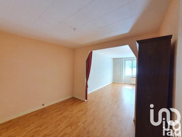 Maison de ville 4 pièces de 150 m² à Bourbonne-les-Bains (52400)