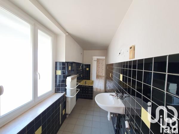 Maison de ville 4 pièces de 150 m² à Bourbonne-les-Bains (52400)