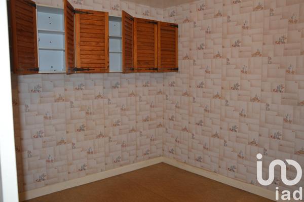 Maison de ville 4 pièces de 150 m² à Bourbonne-les-Bains (52400)