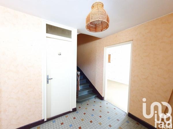 Maison de ville 4 pièces de 150 m² à Bourbonne-les-Bains (52400)