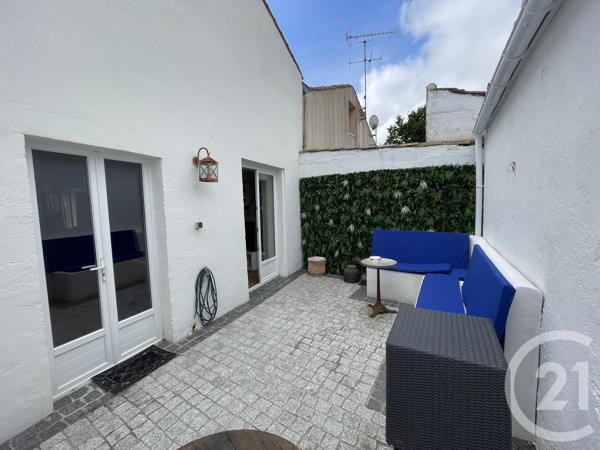 Maison à vendre  6 pièces - 99,67 m 2   LA ROCHELLE  - 17