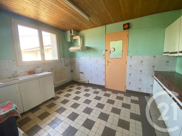 Maison à vendre  6 pièces - 99,67 m 2   LA ROCHELLE  - 17
