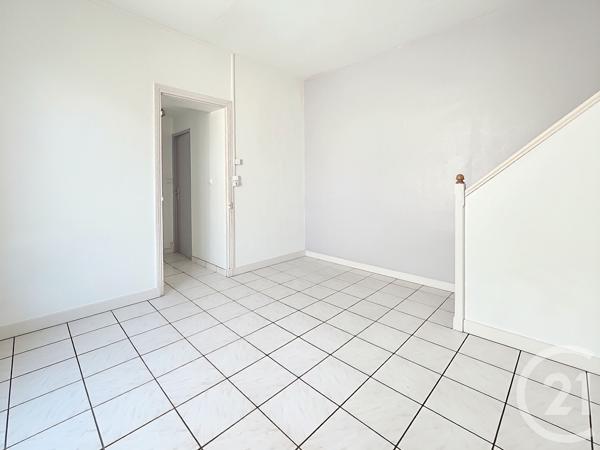 Maison à vendre  6 pièces - 99,67 m 2   LA ROCHELLE  - 17