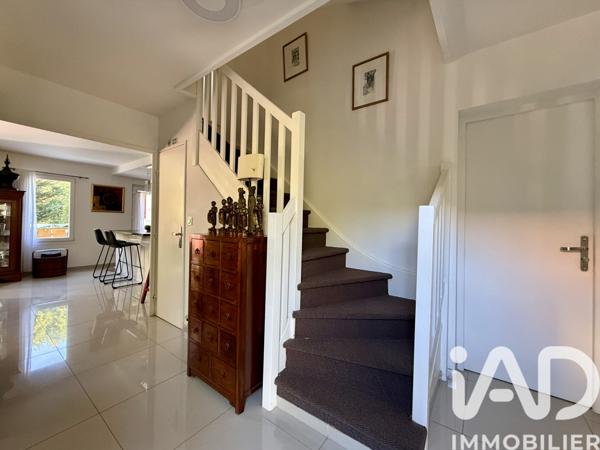 Maison à vendre 6 pièces 137 m² Montigny-le-Bretonneux