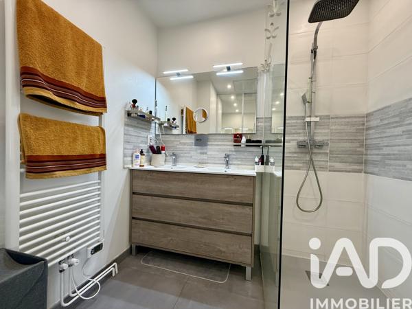 Maison à vendre 6 pièces 137 m² Montigny-le-Bretonneux