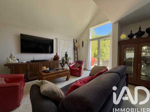 Maison à vendre 6 pièces 137 m² Montigny-le-Bretonneux