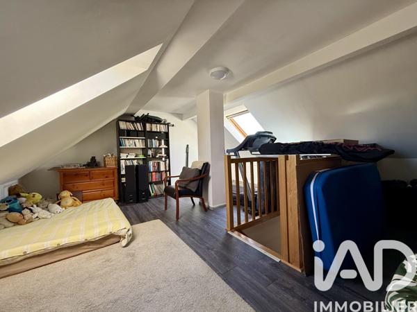 Maison à vendre 6 pièces 137 m² Montigny-le-Bretonneux