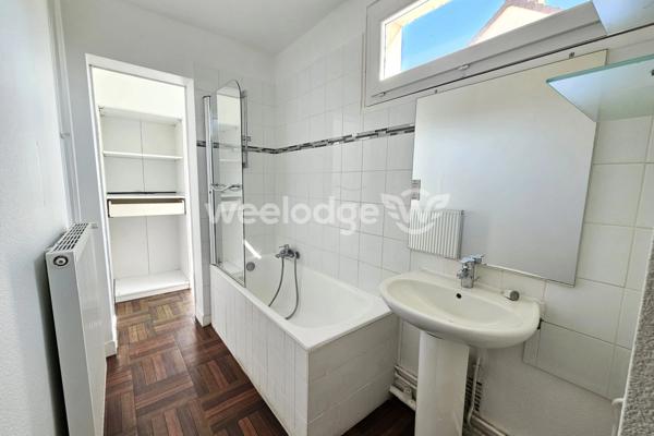 Appartement à vendre 2 pièces de 48,73 m² à Conflans-Sainte-Honorine