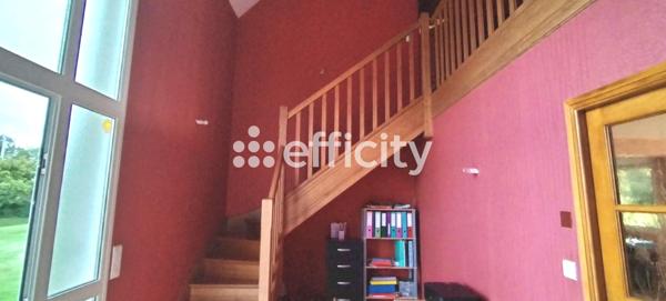 Maison 7 pièces - 211 m²