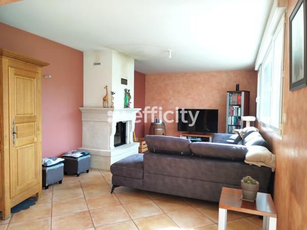 Maison 7 pièces - 211 m²