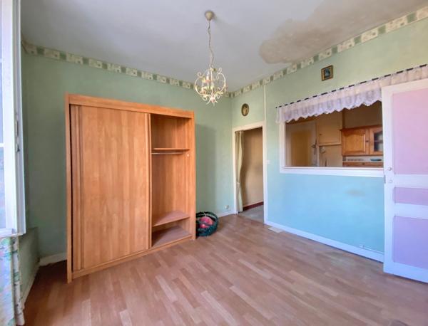Appartement T1 à rénover – Quartier Île de Nantes