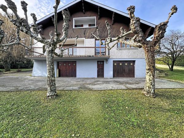 Maison familiale de 135 m² avec vue sur les massifs, quartier calme et recherché