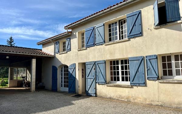 Maison à vendre    4 pièces •  Niort