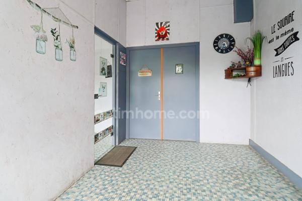 RARE - Maison 200 m² - 7 Pièces - 5 chambres + Local Commercial 65 m² + Hangar 135 m² - BELLAC 87